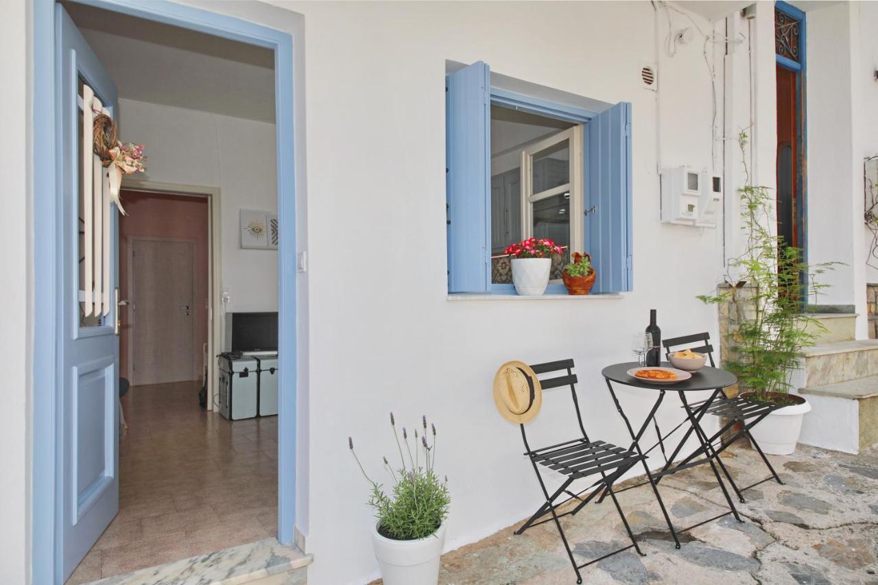 Vanilla Guesthouse สโกเปลอสทาวน์ ภายนอก รูปภาพ